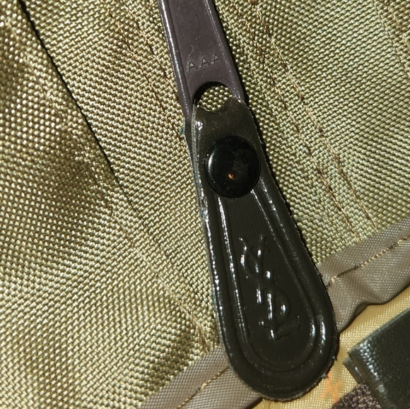 YSL Garment Bag In Army Green & Brown - Picture 7 of 17